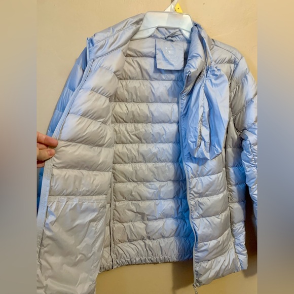 Packable Down Jacket - NWT - Women - Medium - Picture 3 of 10